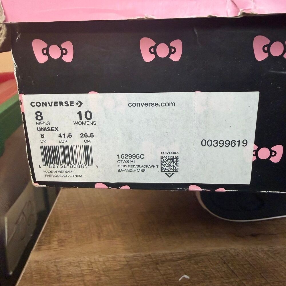 Size 10 Converse Hello Kitty x Wmns Chuck Taylor All Star Hi 'Red shoes sneakers - Picture 9 of 10